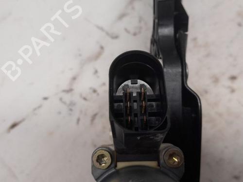 Front left window mechanism BMW 5 Touring (E61) 525 i | BP15828618C22 