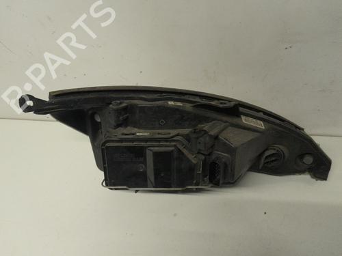 Left headlight FORD FOCUS I Saloon (DFW) 1.6 16V | BP32035914C28