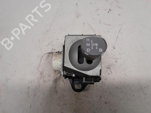 Used Shift knob TOYOTA PRIUS Liftback (_W2_) 1.5 Hybrid (NHW20_, NHW20R) (112 hp) 24135024