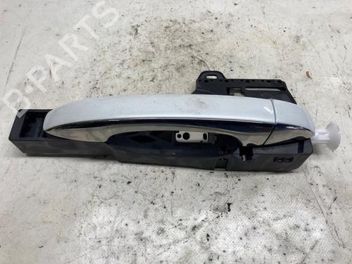 Højre bagtil udvendigt håndtag RENAULT MEGANE IV Grandtour (K9A/M/N_) 1.3 TCe 140 (K9NB) (140 hp) 27240088