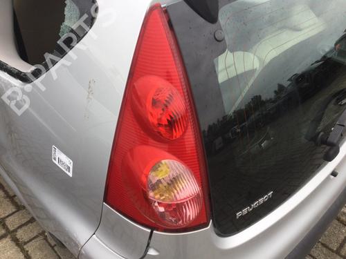 Used Left taillight PEUGEOT 107 (PM_, PN_) 1.0 (68 hp) 23120270