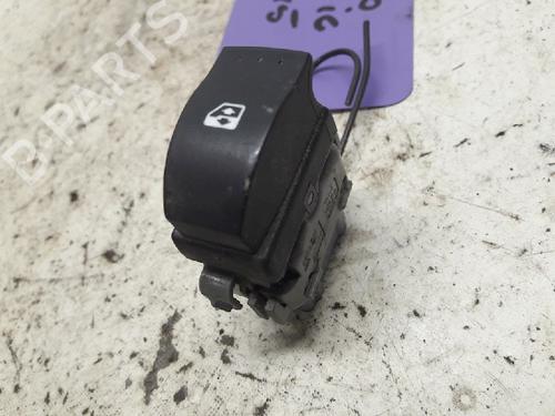 Used Switch RENAULT SCÉNIC II (JM0/1_) 1.9 dCi (JM14) (131 hp) 11069960