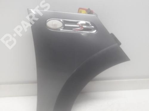 Used Right front fenders Right front fenders MINI MINI (R50, R53) Cooper S (170 hp) 11135705 11135705