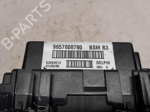 Fuse box PEUGEOT 206 CC (2D) 1.6 16V (2DNFUF, 2DNFUR) | BP31601169E1 - Image 3