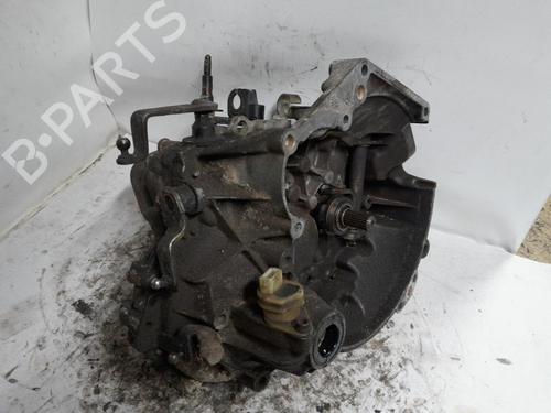 Getriebe für PEUGEOT 206 Hatchback (2A/C) 1.4 i (75 hp) 33057439