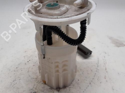 Used Fuel pump RENAULT TRAFIC II Van (FL) 2.0 dCi 90 (FL0H) (90 hp) 13155557