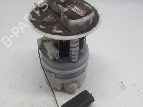 Used Fuel pump Fuel pump 11076447 11076447