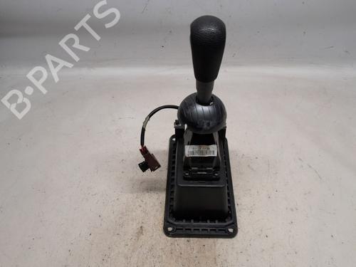 Used Shift knob Shift knob RENAULT TWINGO II (CN0_) 1.2 16V (CN04, CN0B) (75 hp) 36089065 36089065