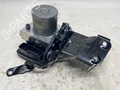 Used ABS pump SKODA KAMIQ (NW4) 1.0 TSI (110 hp) 18845554