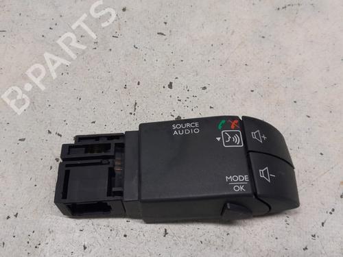 Used Steering wheel controls DACIA DUSTER (HS_) 1.6 SCe 115 (115 hp) 13356414