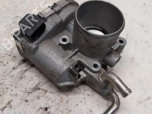 Used Throttle body Throttle body 13626400 13626400