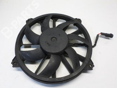 Used Radiator fan Radiator fan CITROËN DS5 2.0 HDi 165 (163 hp) 11135265 11135265