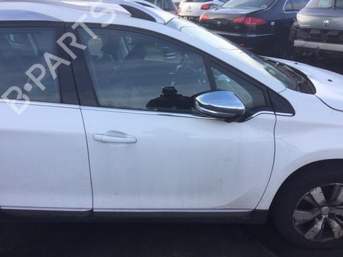 Used Right front door Right front door PEUGEOT 2008 I (CU_) 1.2 VTi (82 hp) 33800877 33800877