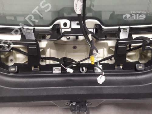 Bakluke CC/Kombi-Kupé RENAULT MEGANE IV Hatchback (B9A/M/N_) 1.2 TCe 100 (B9MS) | BP11074634C6 