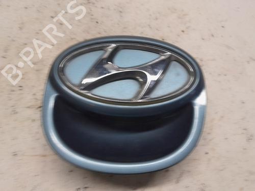 Used Tailgate handle HYUNDAI i30 (FD) 1.6 (122 hp) 18848257