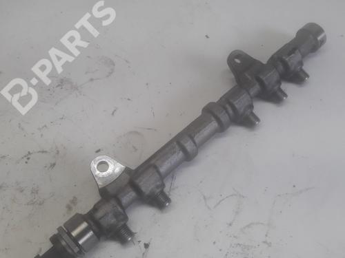 Used Common rail Common rail OPEL COMBO Box Body/MPV (X12) 1.3 CDTI (B05) (95 hp) 11081952 11081952