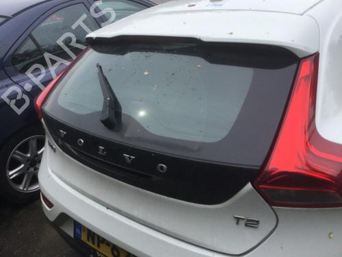 Used Tailgate VOLVO V40 Hatchback (525) T2 (122 hp) 11081277