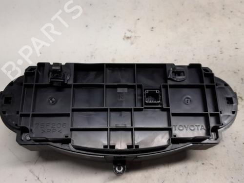 Climate control TOYOTA YARIS (_P13_) 1.5 Hybrid (NHP130_, NHP130) | BP15794281I5 