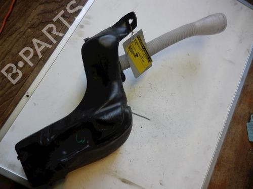 Used Windscreen washer tank CITROËN C4 I (LC_) 1.6 16V (109 hp) 11063228