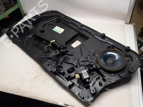 Vindusheismekanisme høyre foran Vindusheismekanisme høyre foran FORD FIESTA VI (CB1, CCN) 1.6 TDCi (95 hp) 22389022 22389022