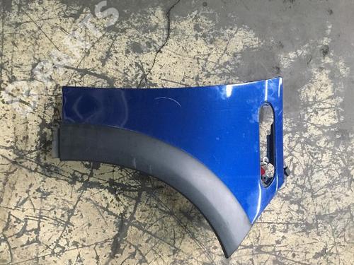 Used Right front fenders Right front fenders MINI MINI (R50, R53) One (90 hp) 11136511 11136511