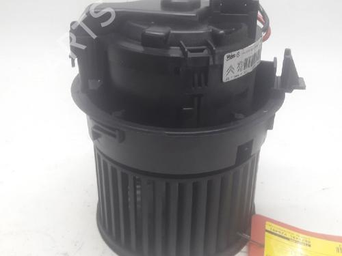 Used Heater blower motor PEUGEOT 208 I (CA_, CC_) 1.4 HDi (68 hp) 11078816