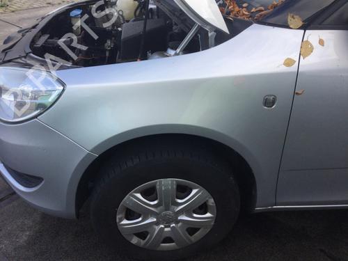 Used Left front fenders SKODA FABIA II Combi (545) 1.2 (60 hp) 30690750