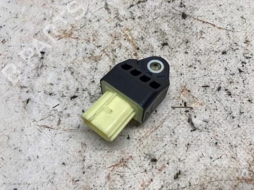 Used Electronic sensor Electronic sensor 18847111 18847111