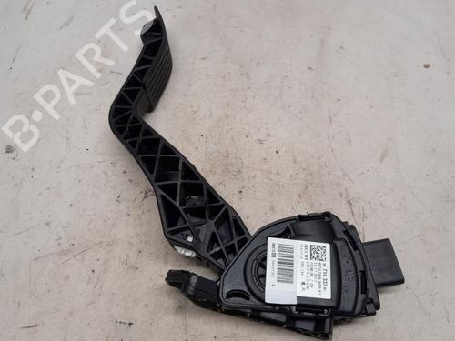 Used Pedal PEUGEOT 2008 I (CU_) 1.2 THP 110 / PureTech 110 (110 hp) 26674446