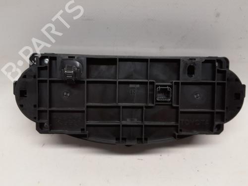 Climate control TOYOTA YARIS (_P13_) 1.5 Hybrid (NHP130_) | BP15794351I5 