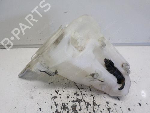 Used Windscreen washer tank MERCEDES-BENZ C-CLASS (W202) C 240 (202.026) (170 hp) 11063878