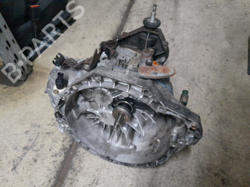 Used Gearbox RENAULT MASTER II Van (FD) 2.5 dCi 120 (115 hp) 19070108