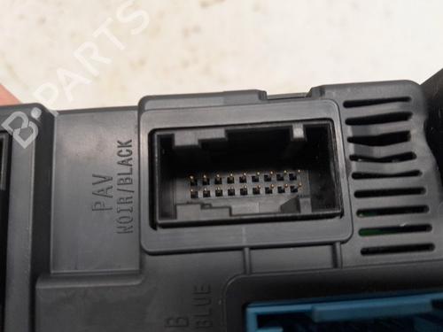 Fuse box PEUGEOT 208 I (CA_, CC_) 1.2 VTI 82 | BP20484551E1 