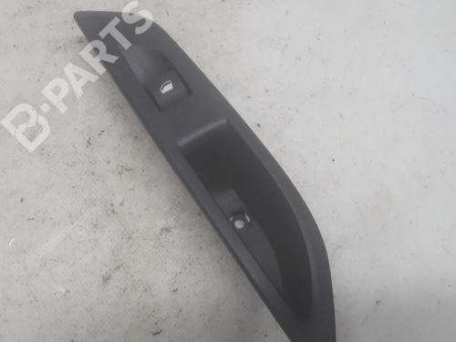 switch-peugeot-208-ii-ub_-up_-uw_-uj_-12-puretech-100-98044803zd-2019-11187332 main image