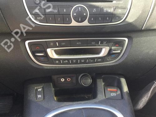 Commande Chauffage RENAULT SCÉNIC III (JZ0/1_) 1.6 16V (JZ0U, JZ1B) (110 hp) 15634964