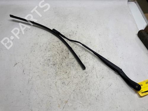 Used Front windshield wiper arm DACIA SANDERO III 1.0 TCe 100 ECO-G (101 hp) 18847055