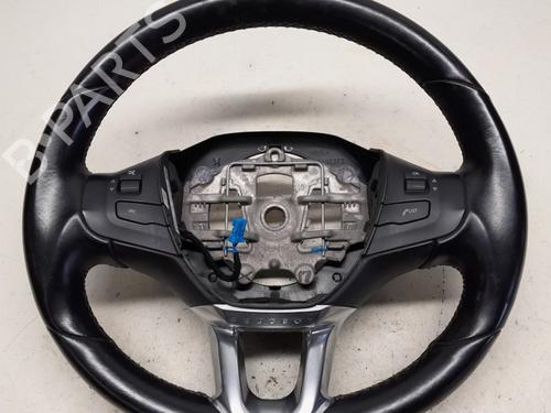 Volant PEUGEOT 2008 I (CU_) 1.6 BlueHDi 100 (100 hp) 13626111