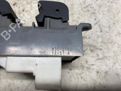 Switch TOYOTA RAV 4 III (_A3_) 2.2 D 4WD (ALA30_, ALA30R) | BP18846413I30 