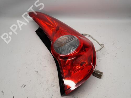 Used Right taillight Right taillight 18900260 18900260