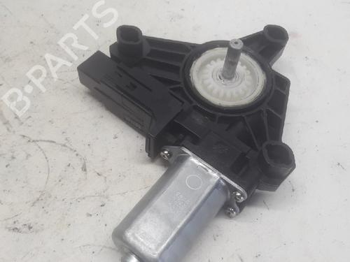 Used Electronic module Electronic module VOLVO V40 Hatchback (525) D2 (120 hp) 13153989 13153989