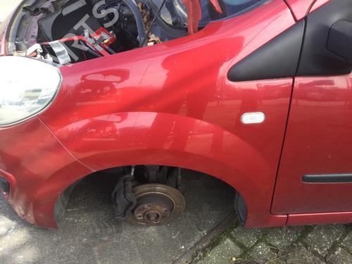 Forkjerm venstre Forkjerm venstre RENAULT TWINGO II (CN0_) 1.2 (CN0D) (58 hp) 35988389 35988389