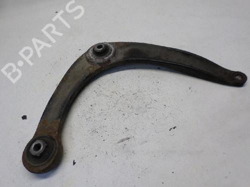 Used Right front suspension arm Right front suspension arm 11066028 11066028