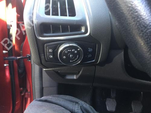 Used Headlight switch Headlight switch FORD FOCUS III 1.0 EcoBoost (100 hp) 40023882 40023882