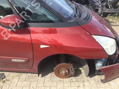 Forskærm Højre RENAULT ESPACE IV (JK0/1_) 2.0 (JK0A, JK1D, JK0N) (170 hp) 29817398