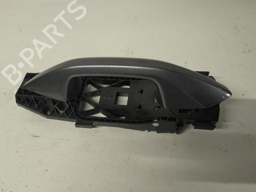 Used Front right exterior door handle Front right exterior door handle SKODA OCTAVIA IV Combi (NX5, PV5) 2.0 TDi (116 hp) 33448652 33448652