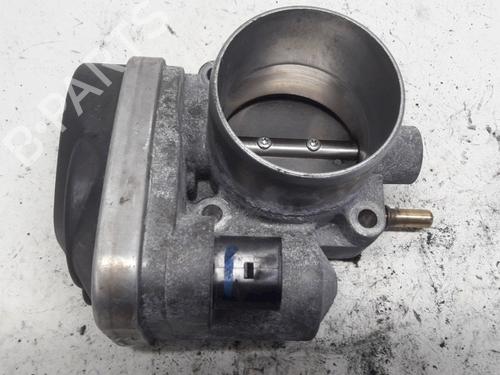 Used Throttle body Throttle body 11071926 11071926
