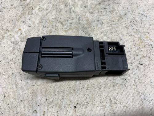 Steering wheel controls RENAULT CAPTUR I (J5_, H5_) 1.3 TCe 150 (J5NK, J5JS) | BP39414156E15 - Image 2