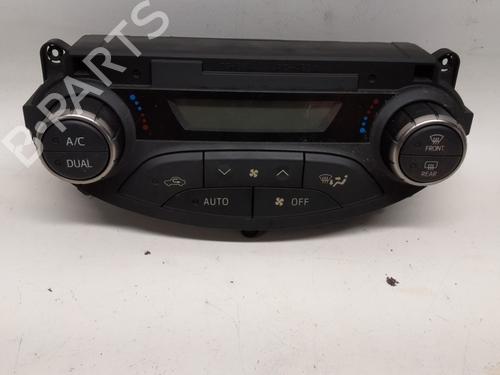 Used Climate control TOYOTA YARIS (_P13_) 1.5 Hybrid (NHP130_) (101 hp) 15794351