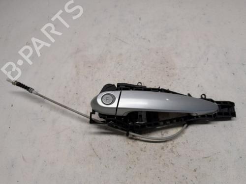 Used Front left exterior door handle BMW 1 (F20) 118 i (170 hp) 21117710