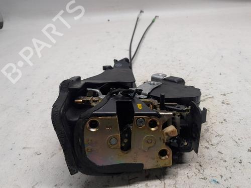 Used Rear left lock TOYOTA RAV 4 II (_A2_) 2.0 D 4WD (CLA20_, CLA21_, CLA20R, CLA21R) (116 hp) 22389001